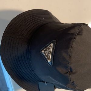 - Luxury Bucket hat for summer
